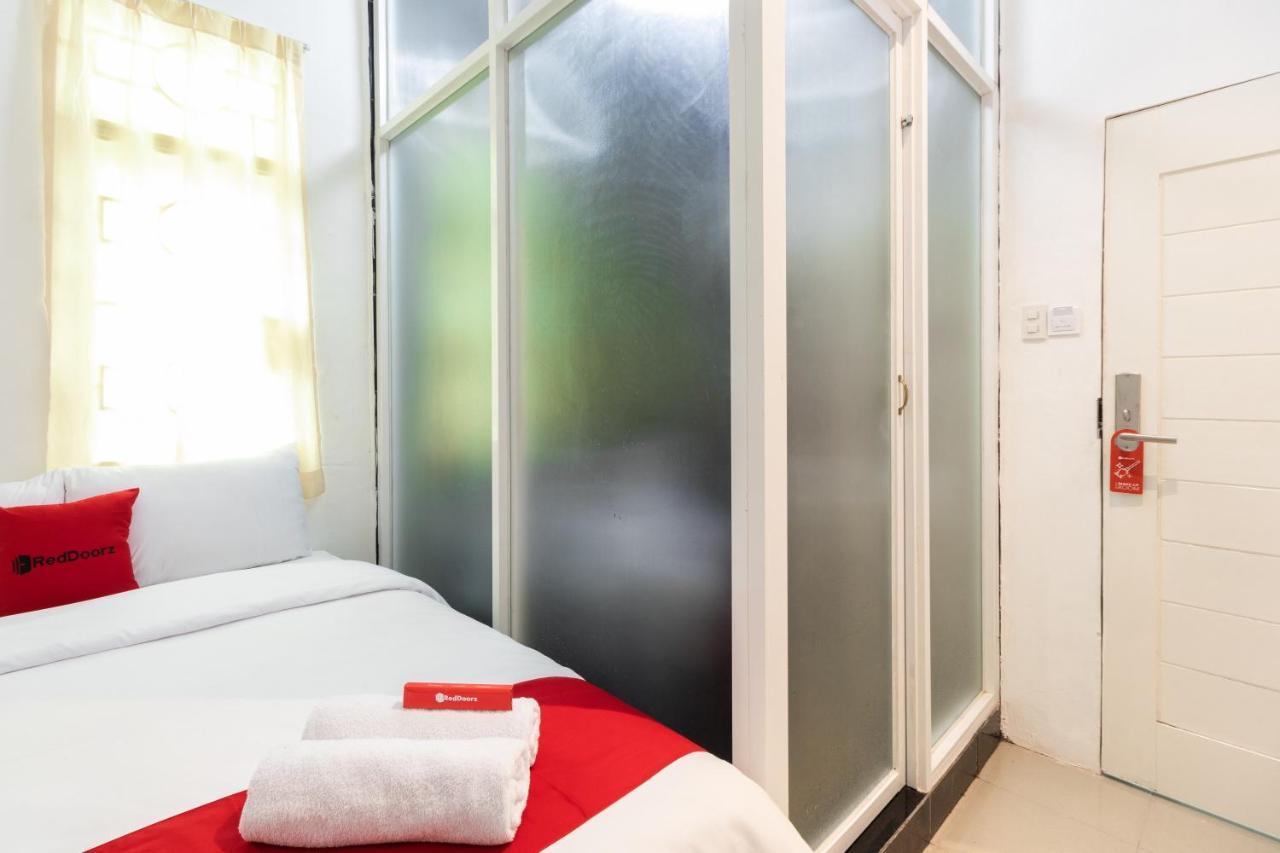 Reddoorz Near Sun Plaza Medan 2 Ξενοδοχείο Εξωτερικό φωτογραφία