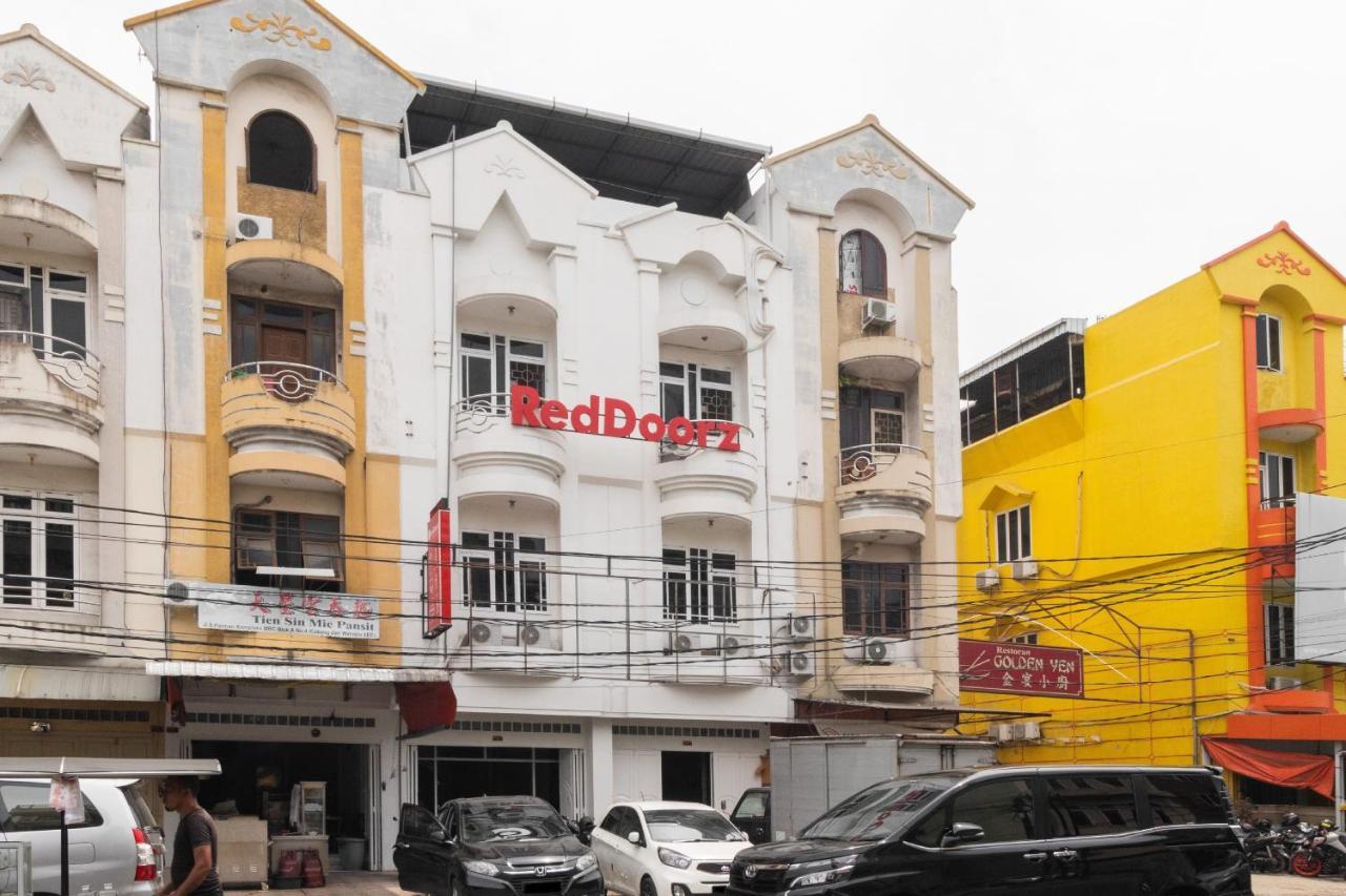 Reddoorz Near Sun Plaza Medan 2 Ξενοδοχείο Εξωτερικό φωτογραφία