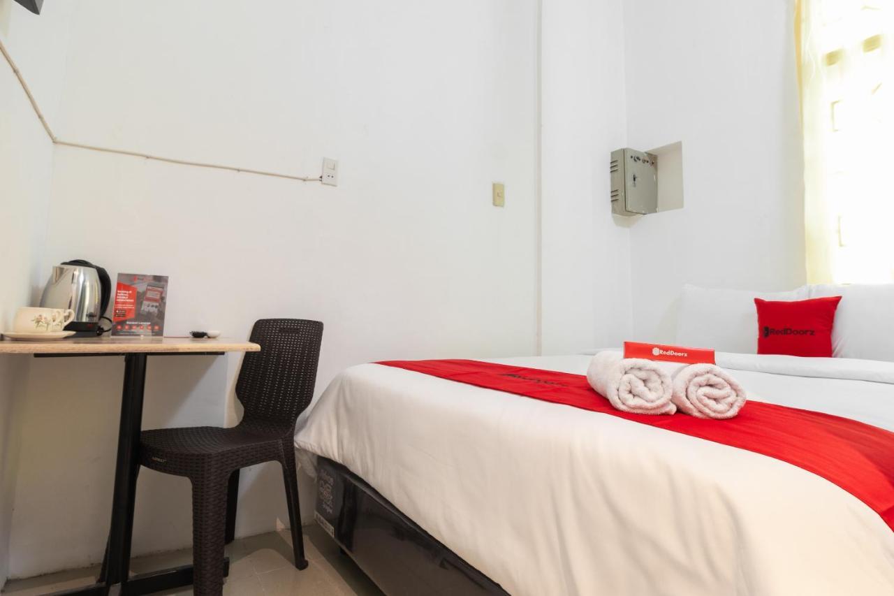 Reddoorz Near Sun Plaza Medan 2 Ξενοδοχείο Εξωτερικό φωτογραφία